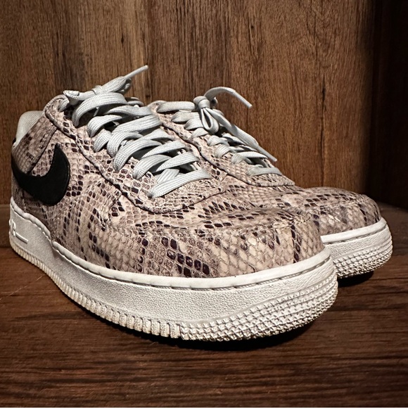 Nike Air Force 1 07 Premium/Air Premium/White/Bq4424-100 Sz Men’s 8.5 Women’s 10 - Picture 2 of 9